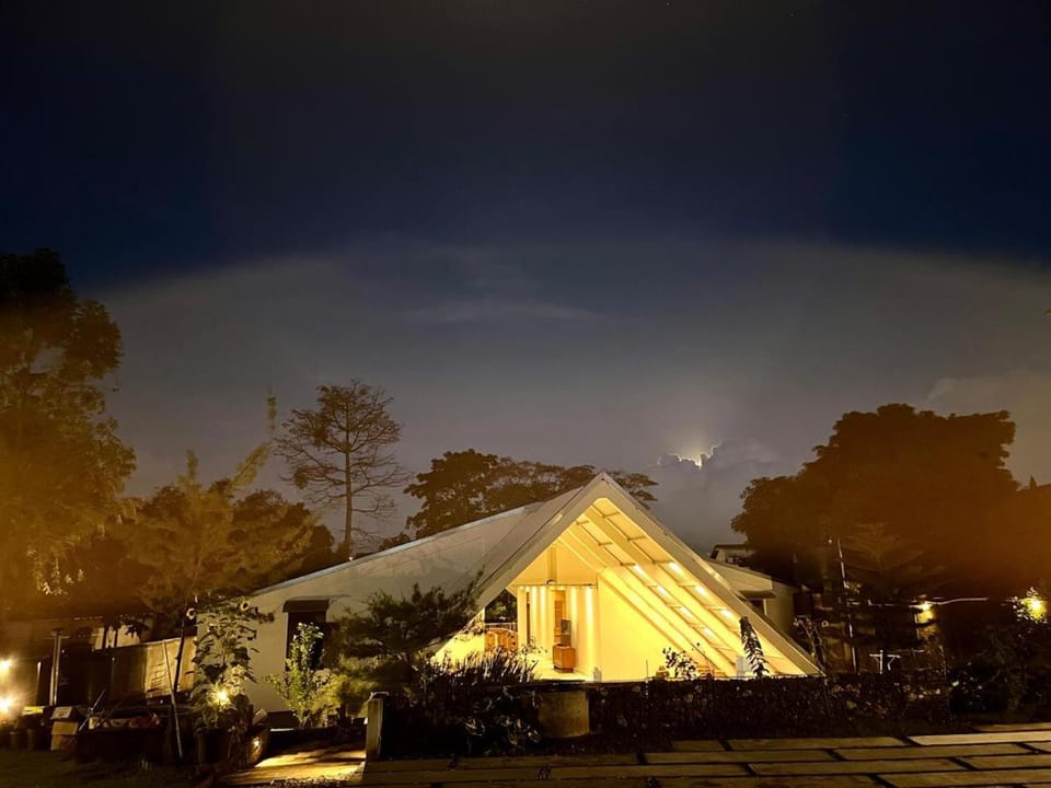 passifika house Bed and Breakfast in North Kuta