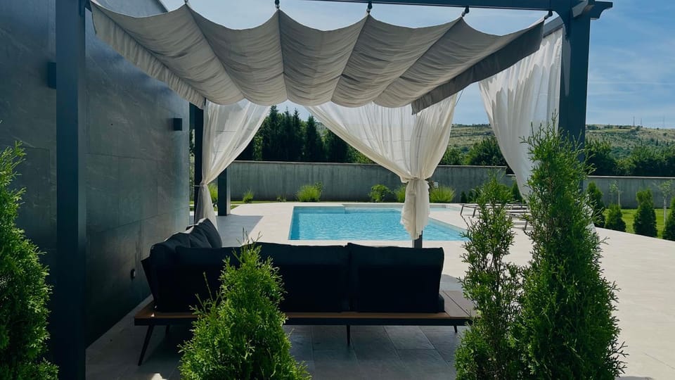 Villa LUSSO Villa in Federation of Bosnia and Herzegovina