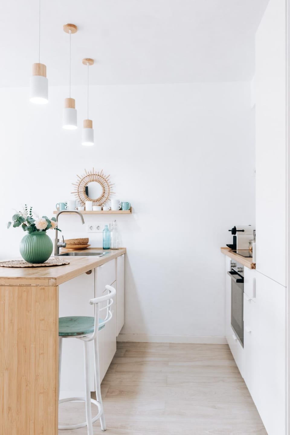 Coffee/tea facilities, Kitchen or kitchenette