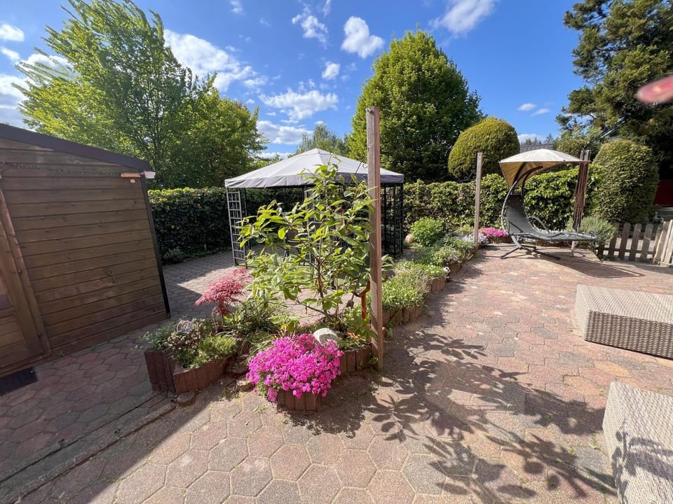 Garden, Garden, Seasons