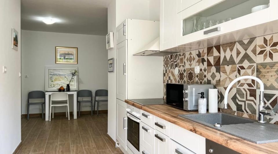 Ladovina Apartment in Split