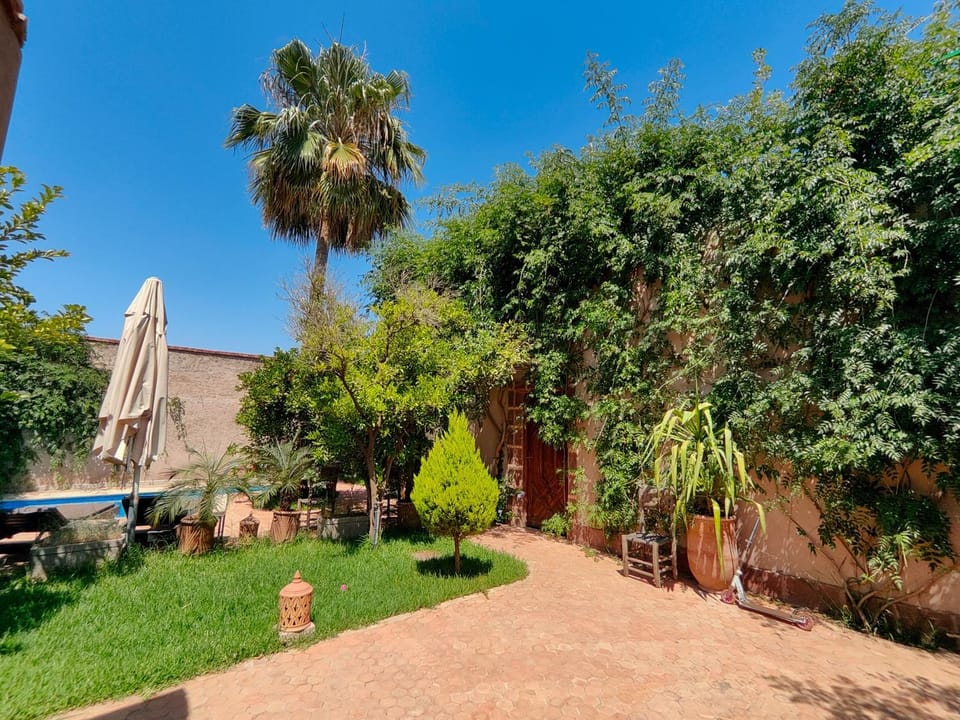 Garden, Garden view