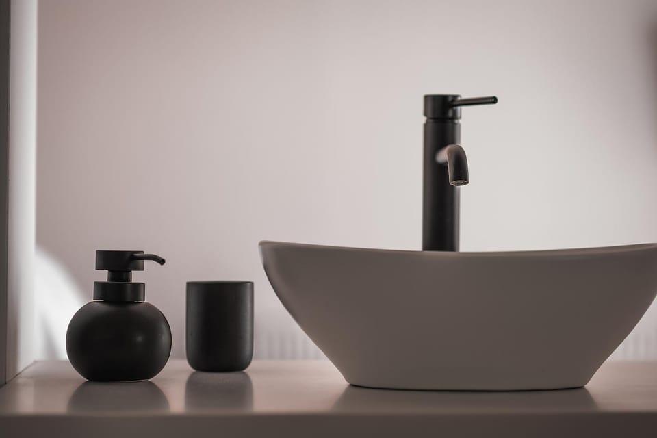 Suites with magical view & jacuzzi Apartment in Alimos