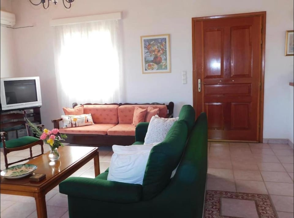 Nirvana Guest House House in Messenia