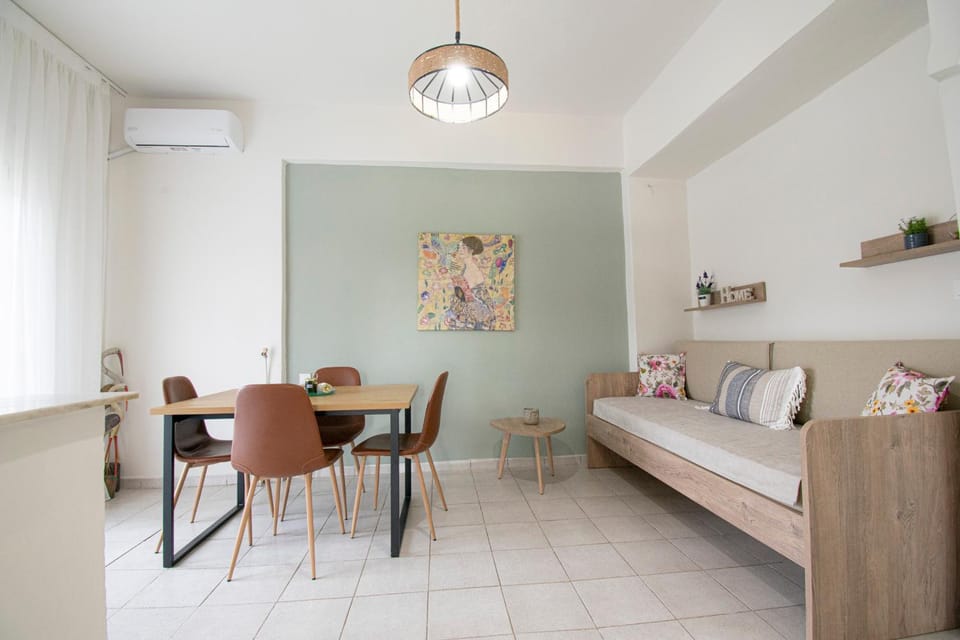 Living room, Photo of the whole room, Seating area, Dining area, air conditioner
