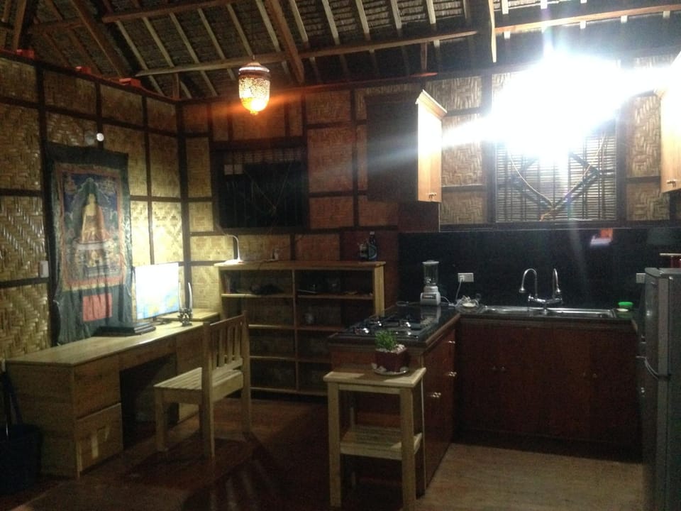 Blue Raven Resort Bed and Breakfast in Central Visayas