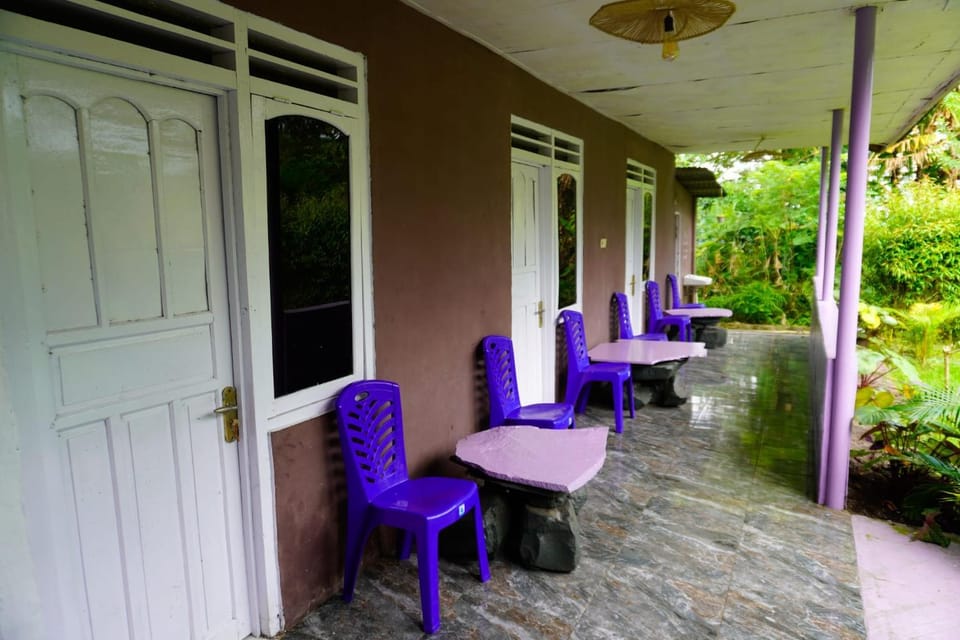 Legend Guesthouse Bed and Breakfast in Indonesia