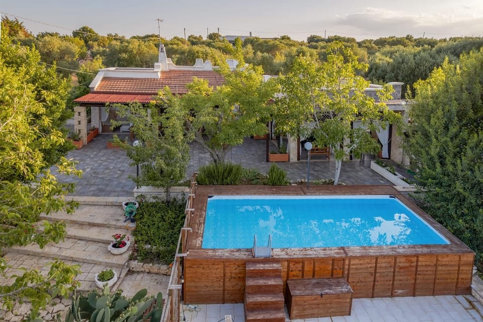 Property building, Natural landscape, Garden, Pool view, Swimming pool