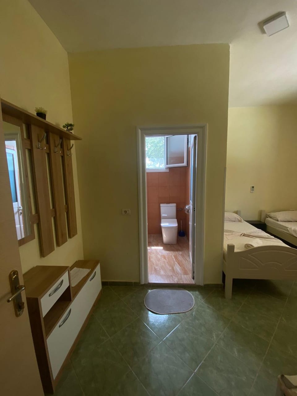 Bed, Bathroom, Photo of the whole room, Bedroom