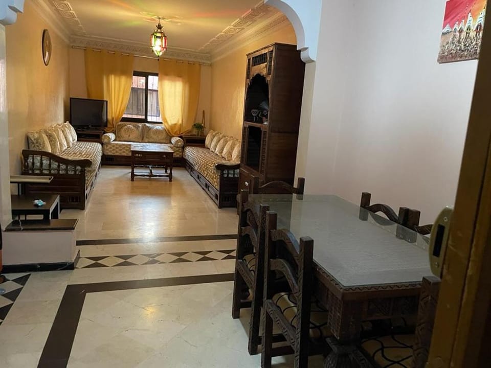 Appartement dans résidence avec piscine Apartment in Marrakesh