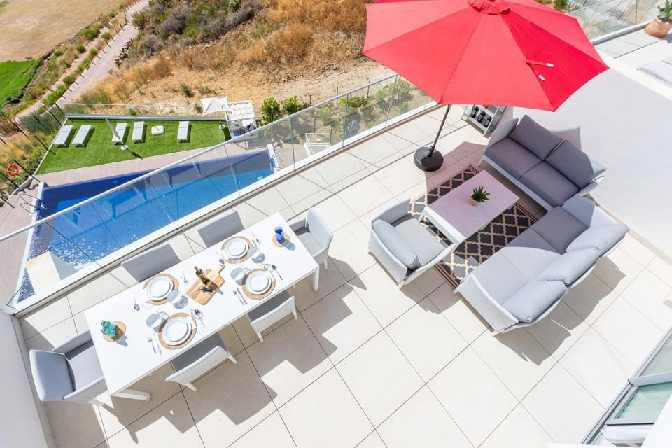 Balcony/Terrace, Pool view