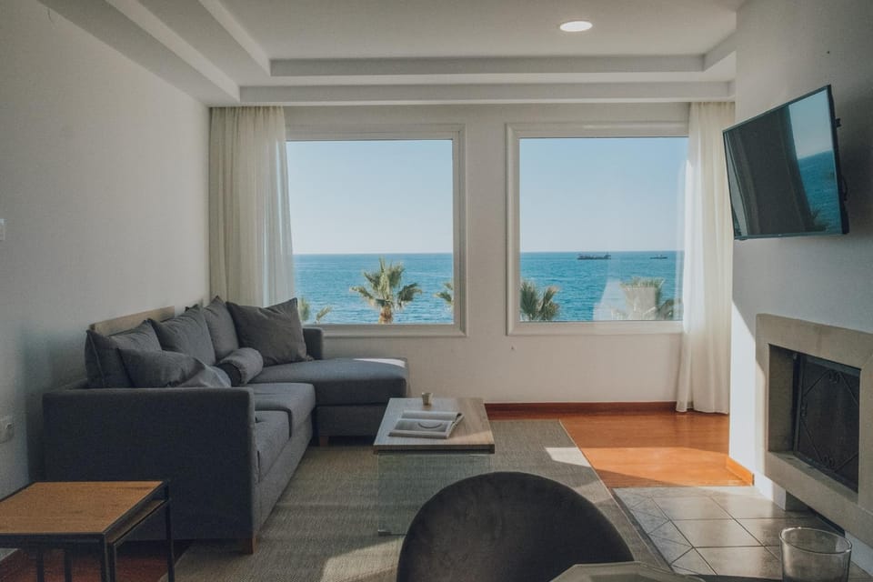 Seating area, Sea view