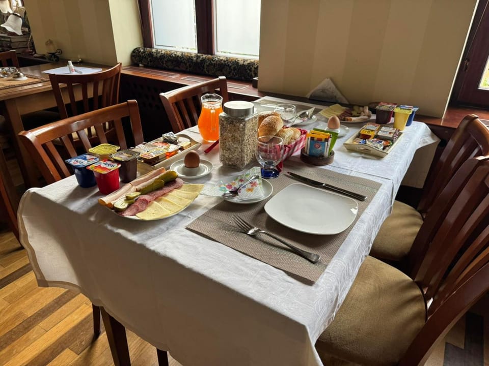 Breakfast