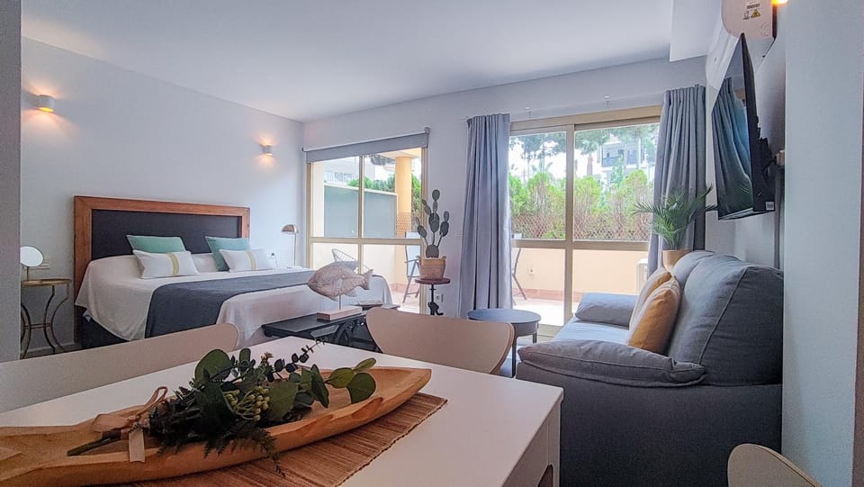 OleHolidays 402 Romana Playa junto al mar Apartment in Marbella