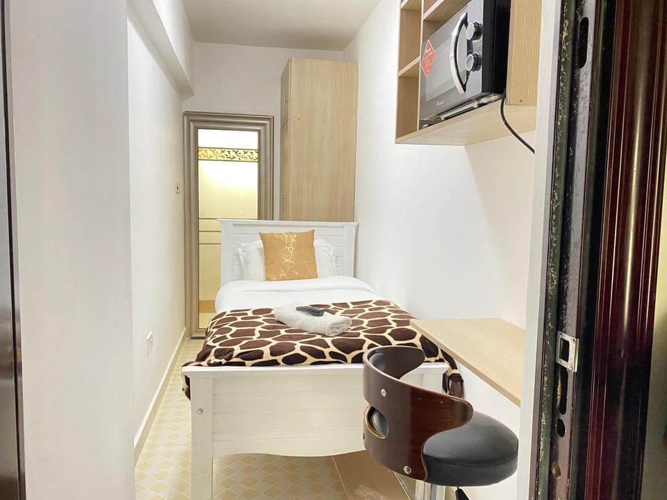 Kilimani's Solo En-suite Pod Private Entry, Gym, Yaya Walk, Parking Apartment in Nairobi County