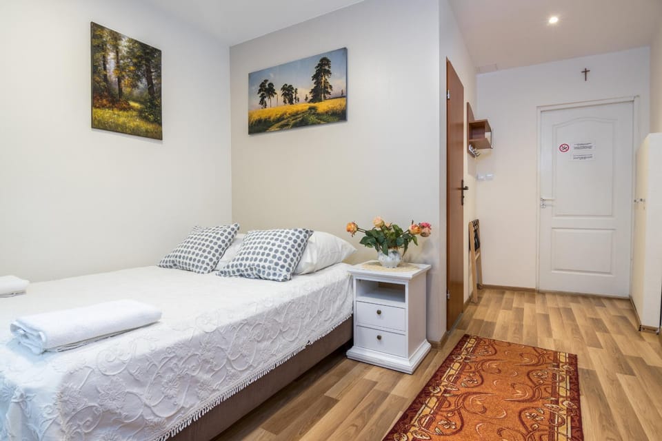 Bed, Photo of the whole room, Bedroom, Area and facilities, Family