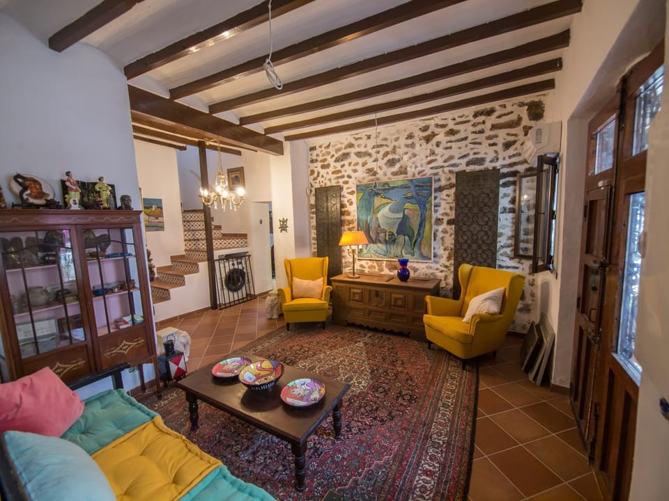 Communal lounge/ TV room, Facade/entrance, Living room, Decorative detail