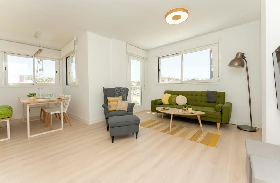 Living room, Dining area