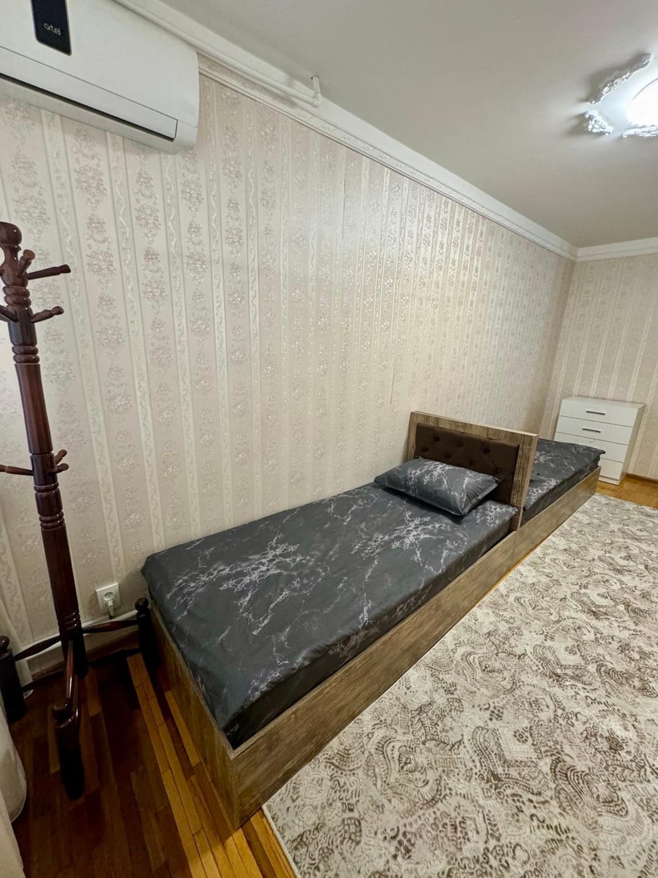 Classic C1 Apartment In The Center With 4 Rooms Apartment in Europe