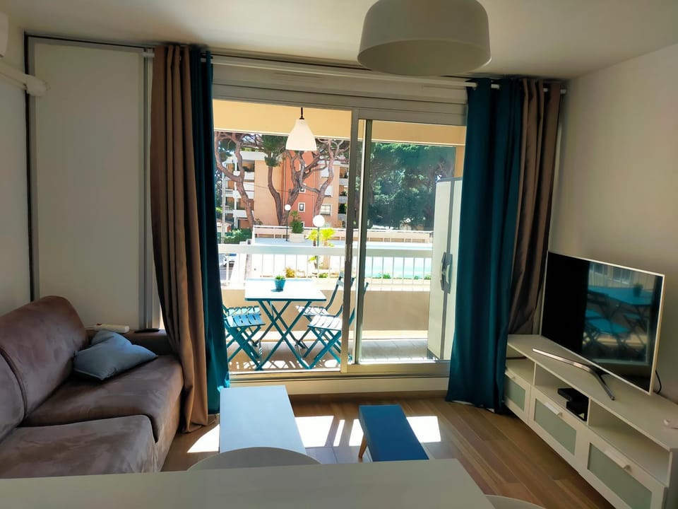 leflamantduport Apartment in Hyères