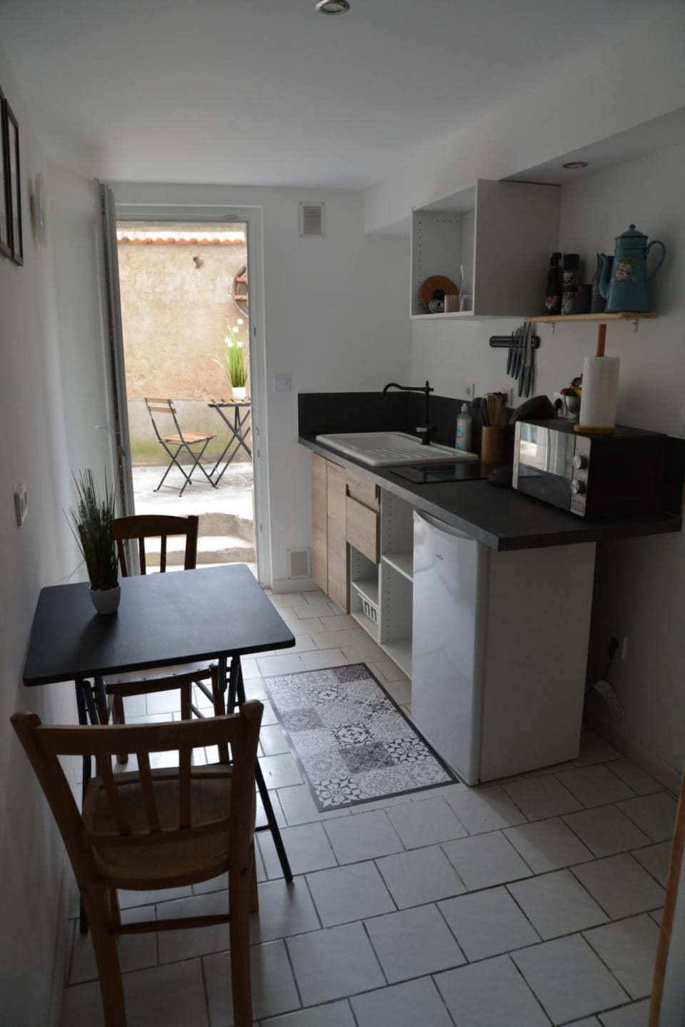 DNJ Appart Hotel Bed and Breakfast in Centre-Val de Loire