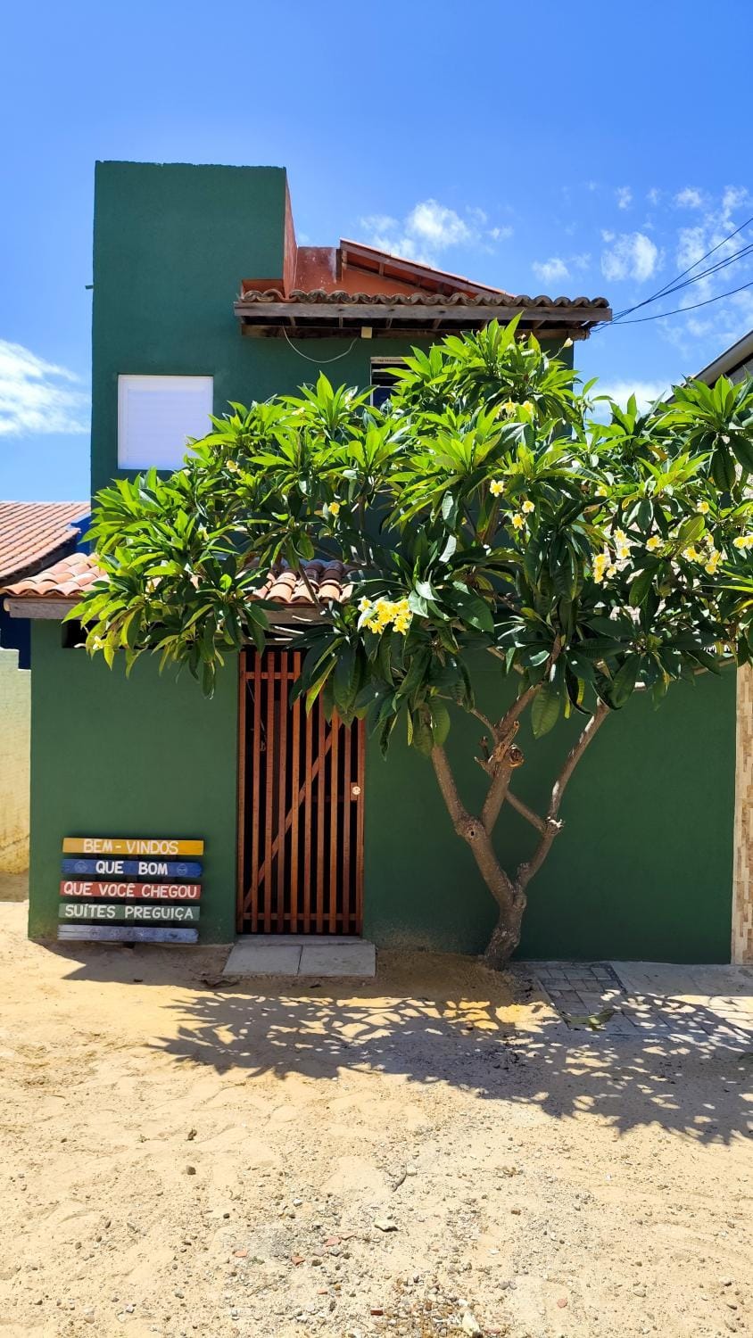 Property building, Day