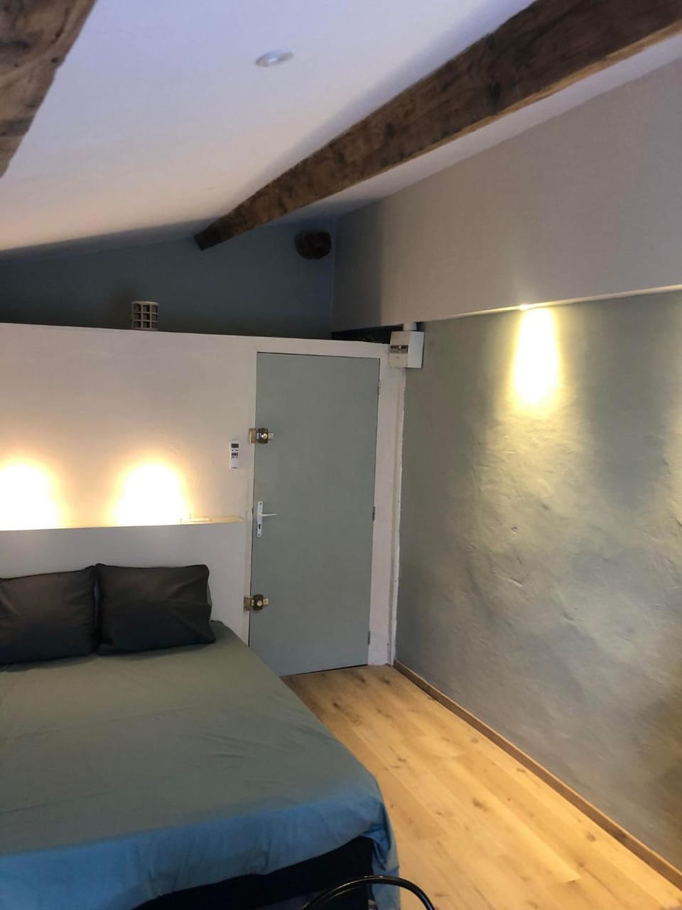 ARLES: Studio de la place Apartment in Arles