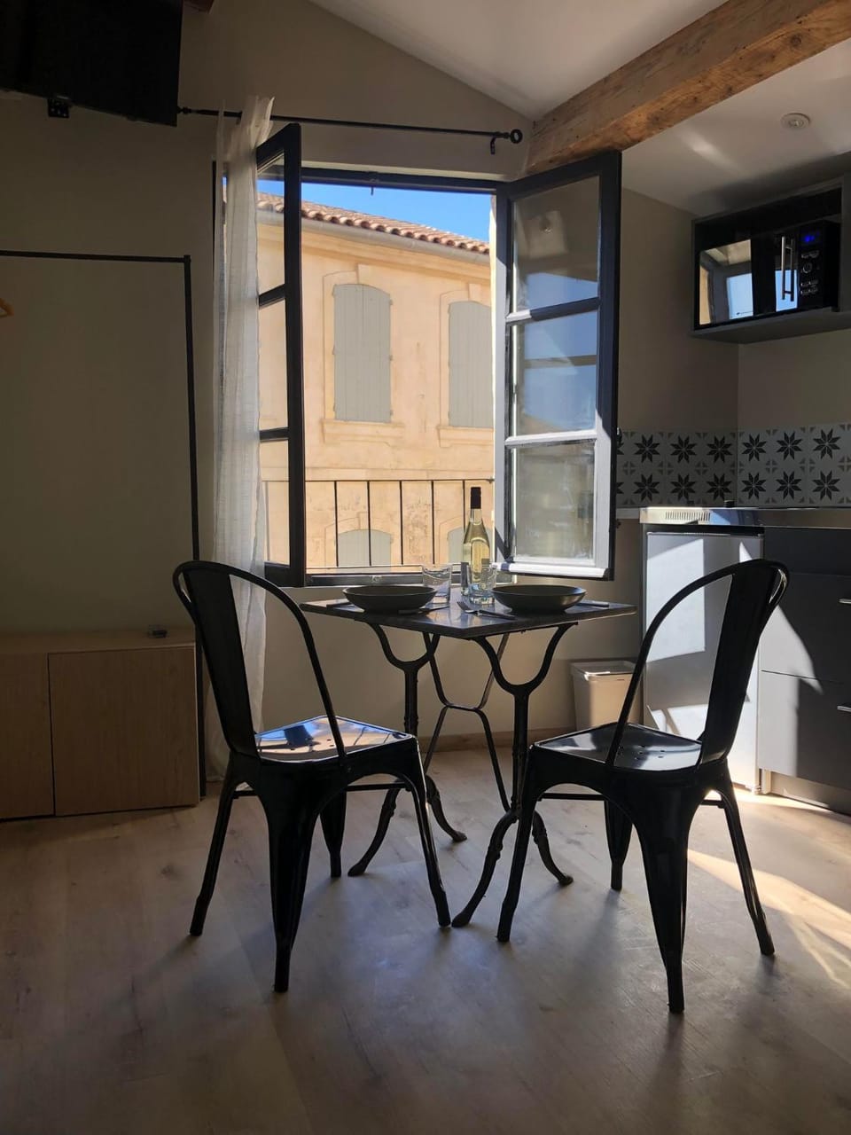 ARLES: Studio de la place Apartment in Arles