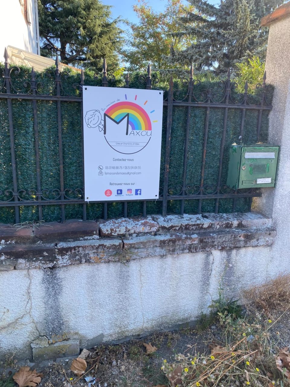 Property logo or sign