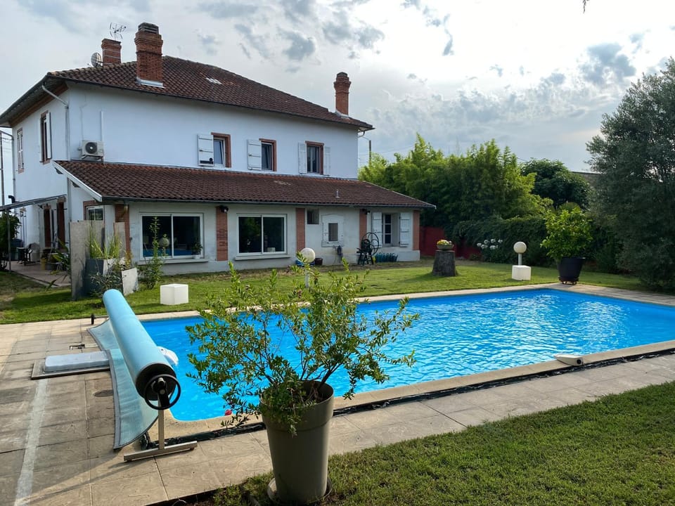 Pool view, Swimming pool