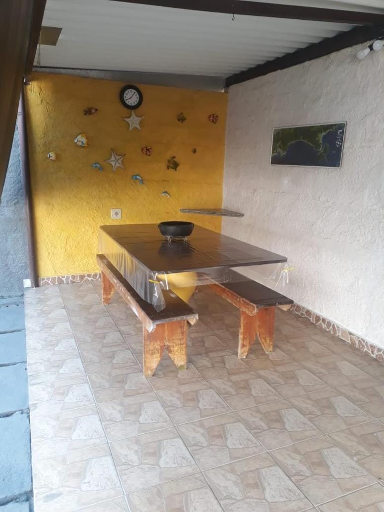 Chalés Alencar Apartment in Caraguatatuba