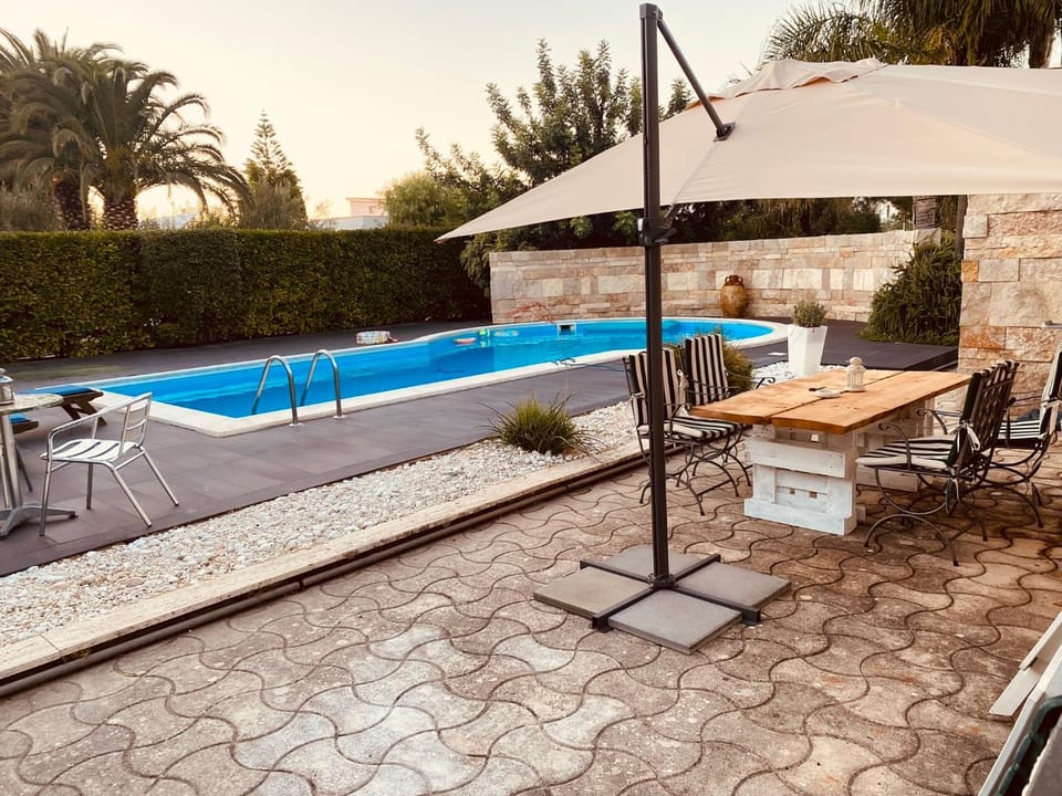 Pool view, Swimming pool