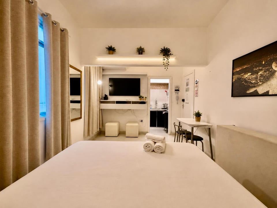 Studio Bartho Leblon Apartment in Rio de Janeiro