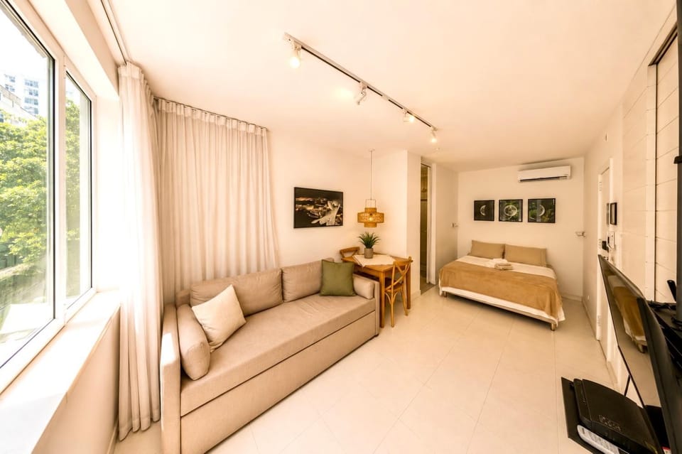Studio Bartho Leblon Apartment in Rio de Janeiro