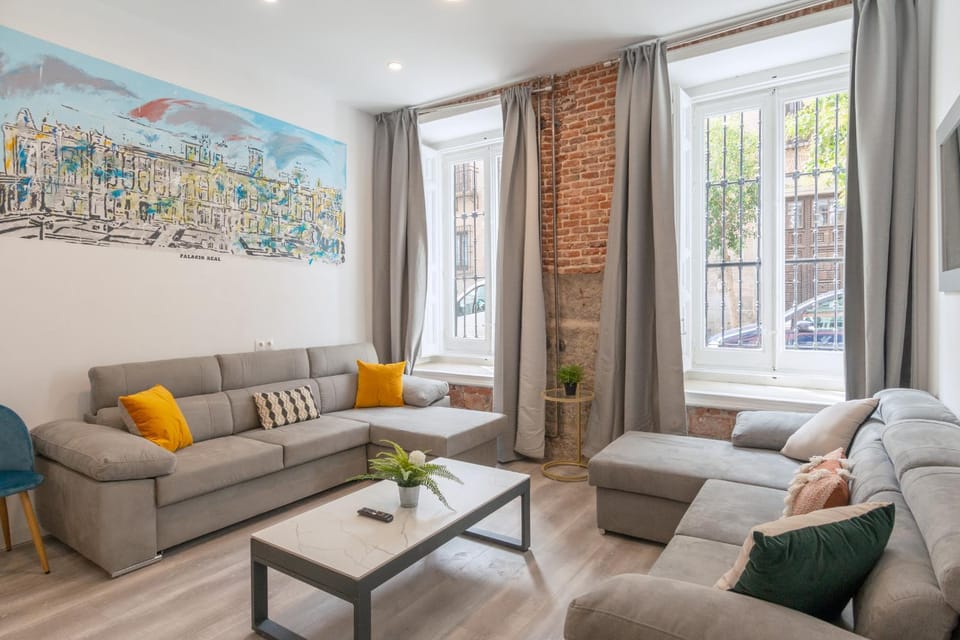 Living room, Lounge or bar