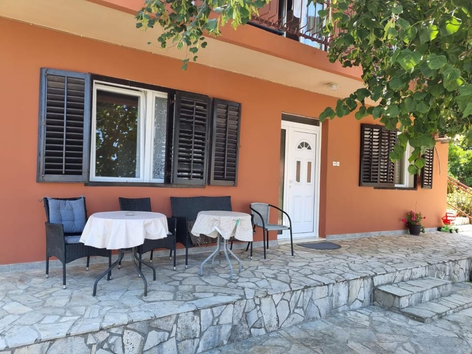 Bosko Apartment in Dobrota