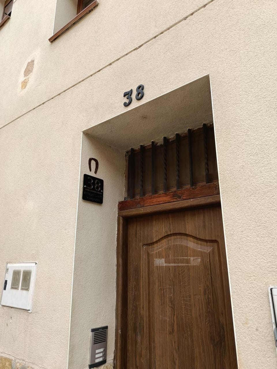 Property building, Facade/entrance
