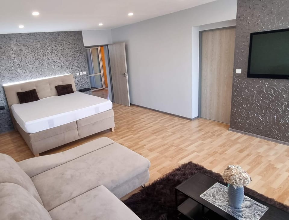 Living room, Bedroom