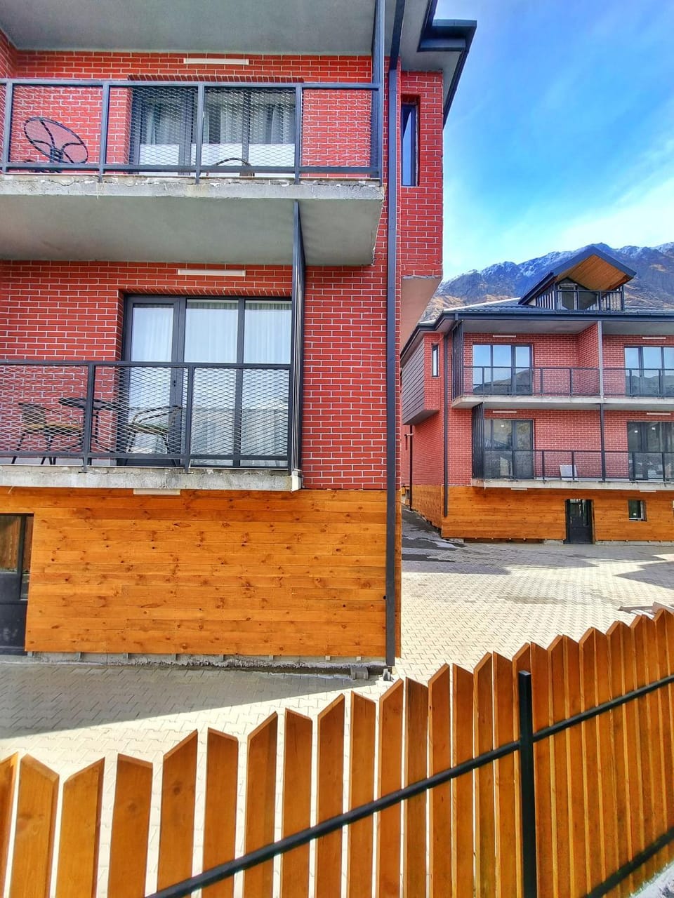 Property building, Day
