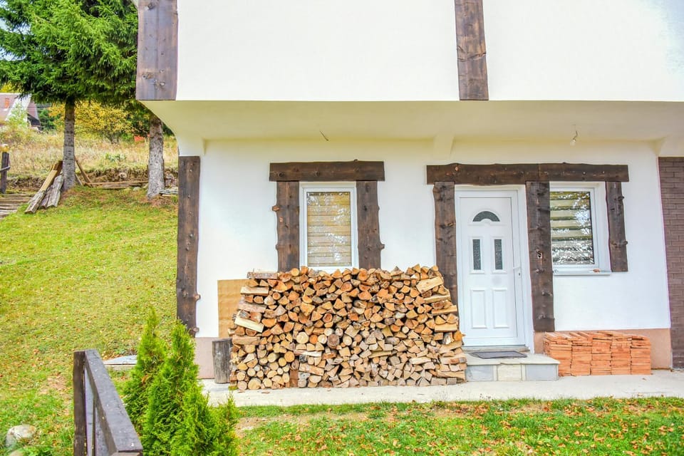 Property building, Garden view