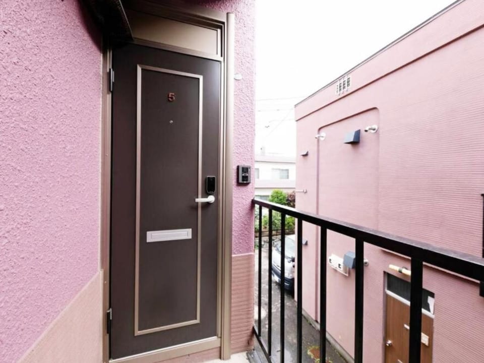 Property building, Facade/entrance, Photo of the whole room