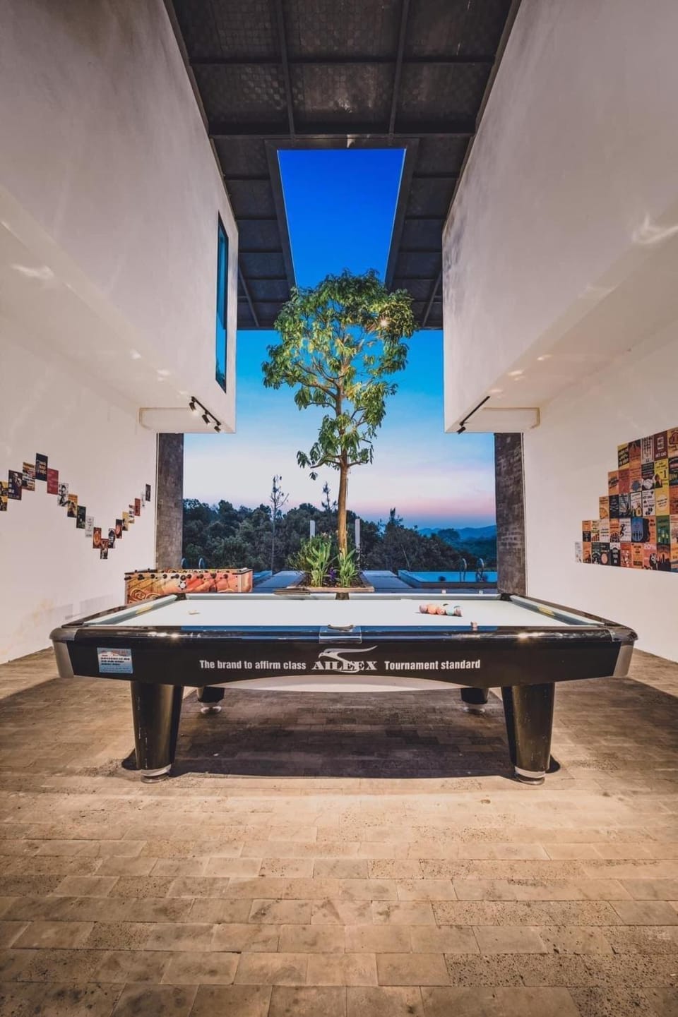Billiard