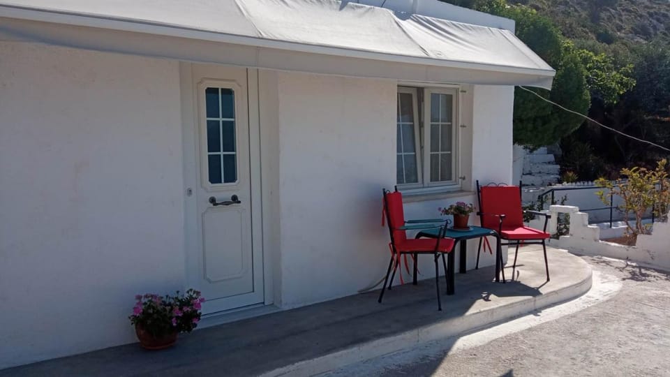 Hector -Sweet home with a beautiful view House in Decentralized Administration of the Aegean