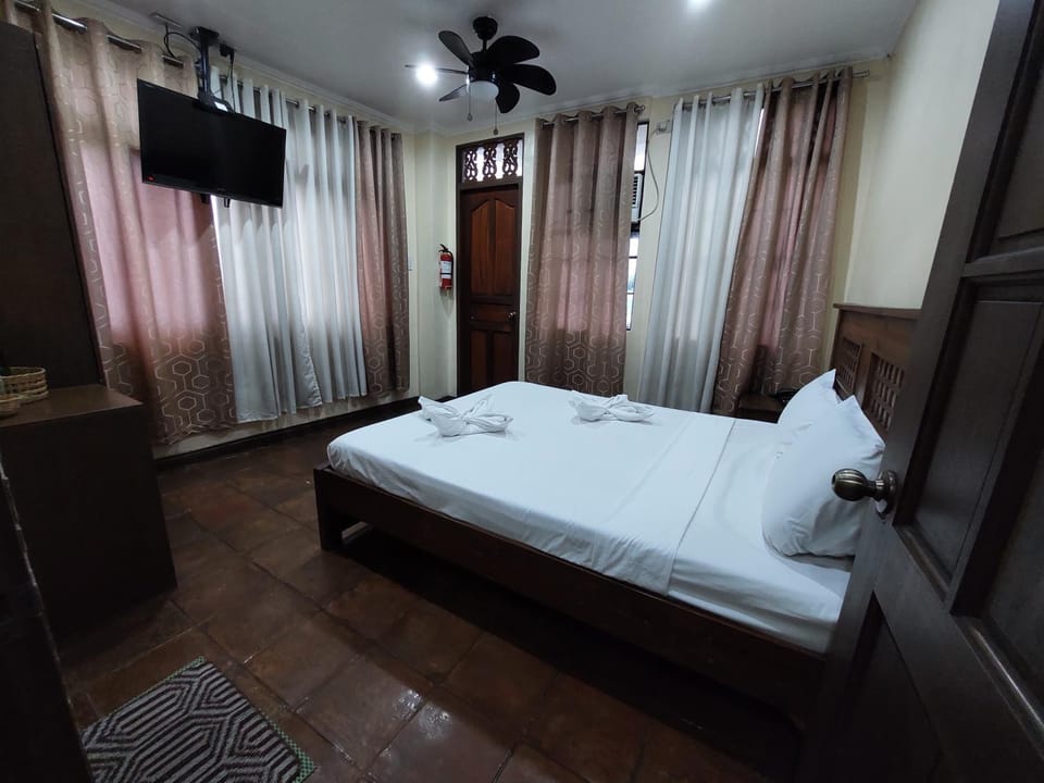 Bed, TV and multimedia