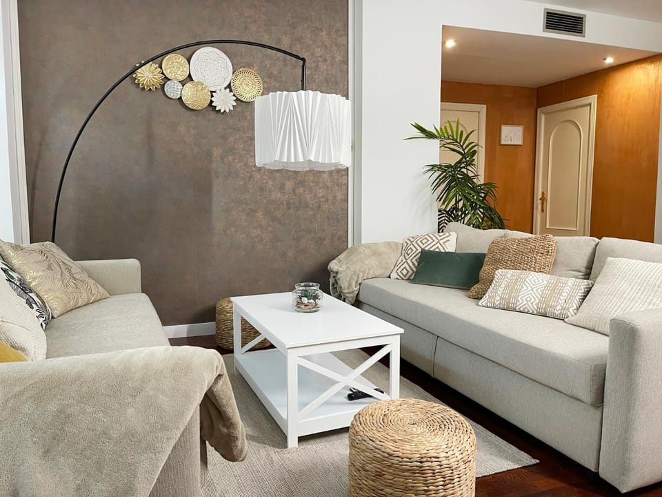 Lounge or bar