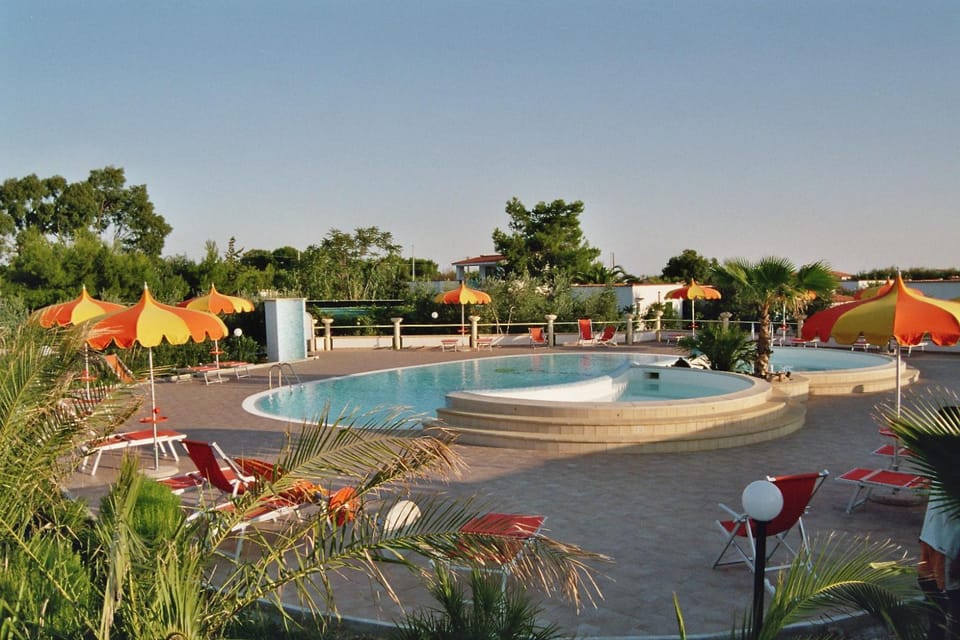 Swimming pool