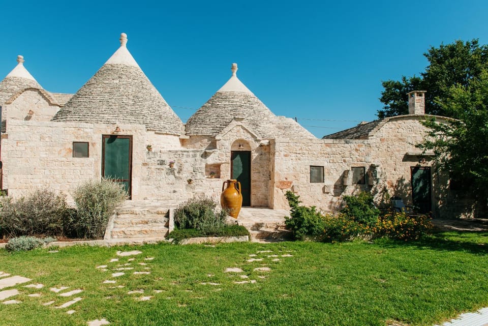 Trulli delle Sete Bed and Breakfast in Province of Taranto