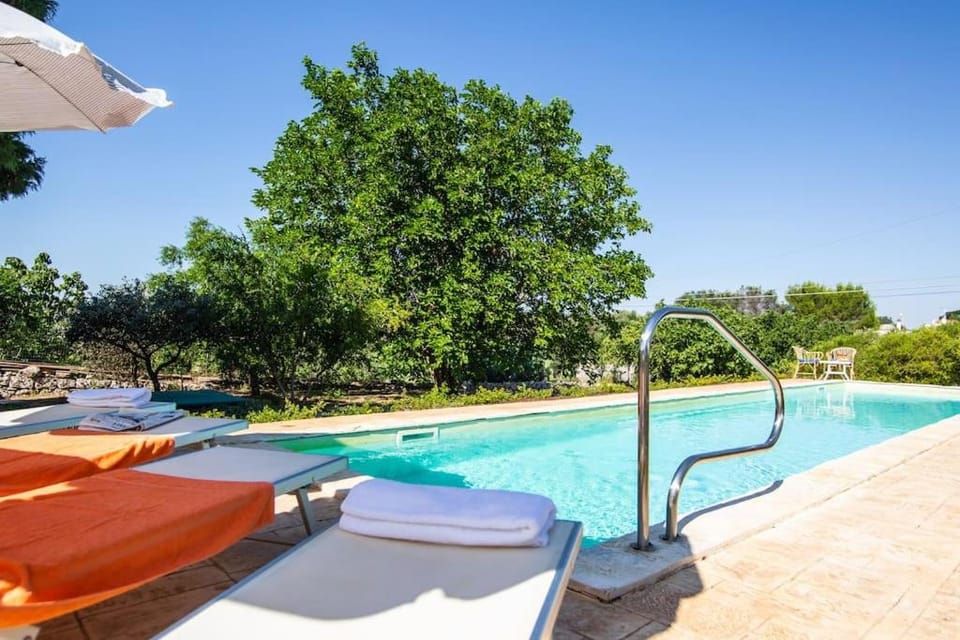 CASINA CAMPANELLA con piscina privata Villa in Province of Taranto