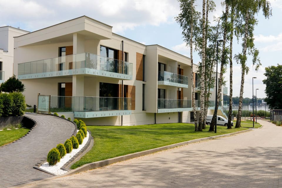 Property building, Garden