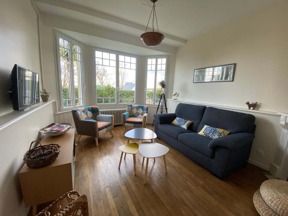 CARANTEC FAMILY HOME WITH GARDEN 6 persons House in Finistere